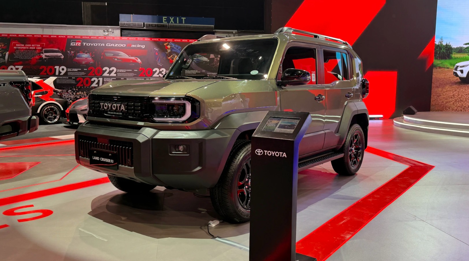 The Vietnam Motor Show 2024 was officially opened, with many automobile and motorcycle brands participating.